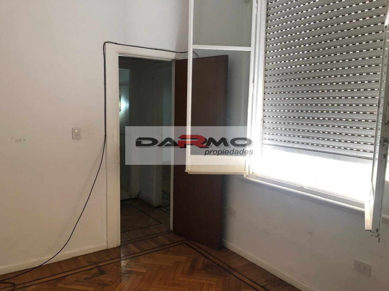 ALQUILER DEPARTAMENTO 3 AMB USO COMERCIAL BARRIO ONCE - LAVALLE Y PASO A METROS DE AV PUEYRREDON