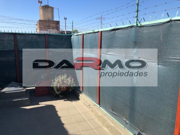 EXCELENTE PH 2 AMBIENTES EN ALQUILER TIPO DUPLEX CON PATIO  EN VILLA LUGANO