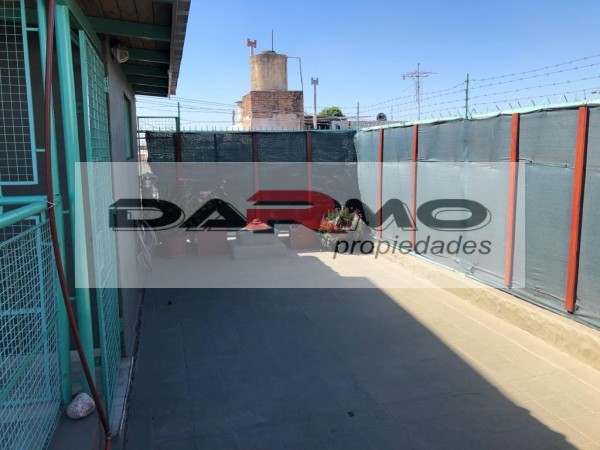 EXCELENTE PH 2 AMBIENTES EN ALQUILER TIPO DUPLEX CON PATIO  EN VILLA LUGANO