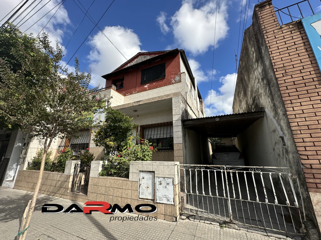Casa con 4 PH en Av Cruz Frente a Plaza - Ideal Desarrollo Pb + 5 Pisos - Chilavert Villa Riachuelo