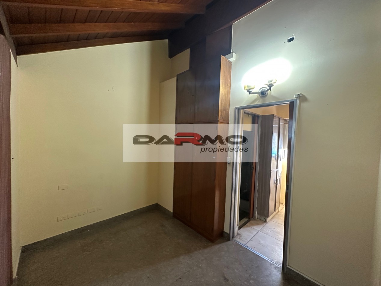 CASA DE 5 AMB EN VENTA VILLA LUGANO