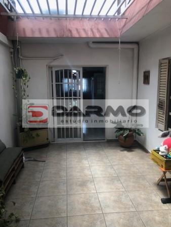 CASA 4 AMBIENTES CON GARAJE EN VILLA LUGANO
