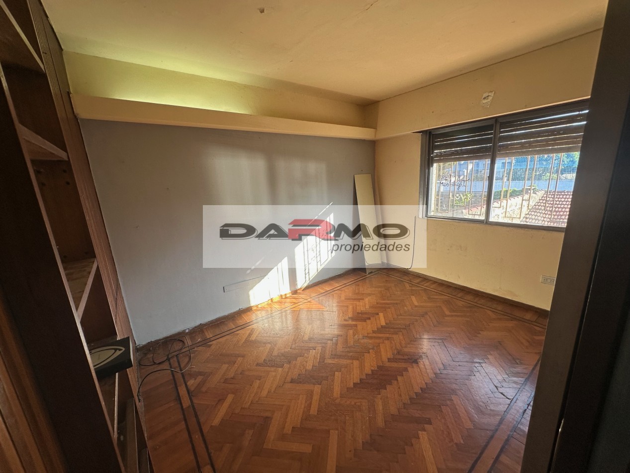 CASA DE 5 AMB EN VENTA VILLA LUGANO