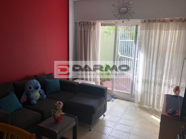 EXCELENTE DEPARTAMENTO 3 AMBIENTES CON AMPLIO PATIO EN PLANTA BAJA, SOBRE BOULEVAR RIESTRA - VILLA LUGANO