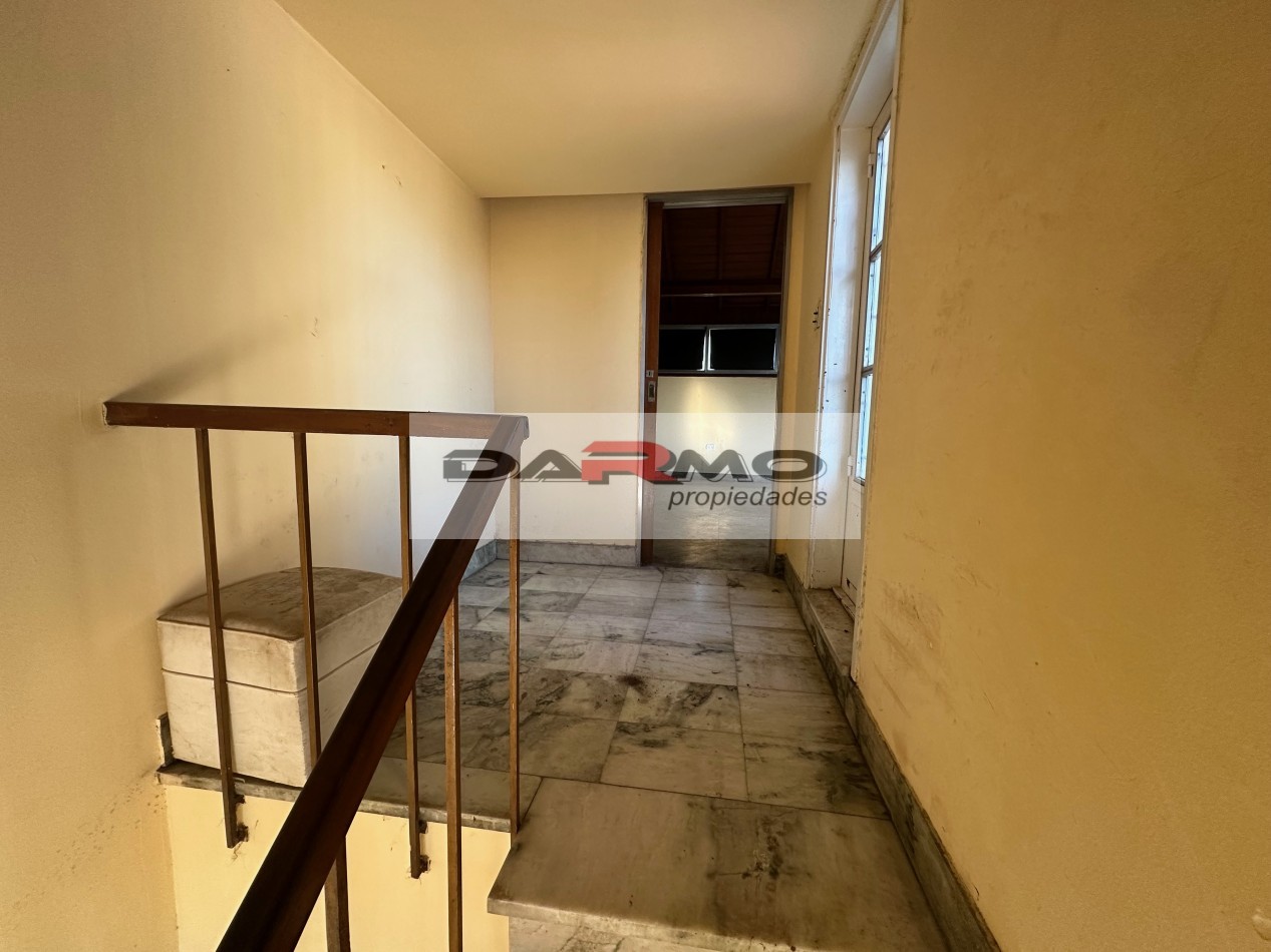 CASA DE 5 AMB EN VENTA VILLA LUGANO