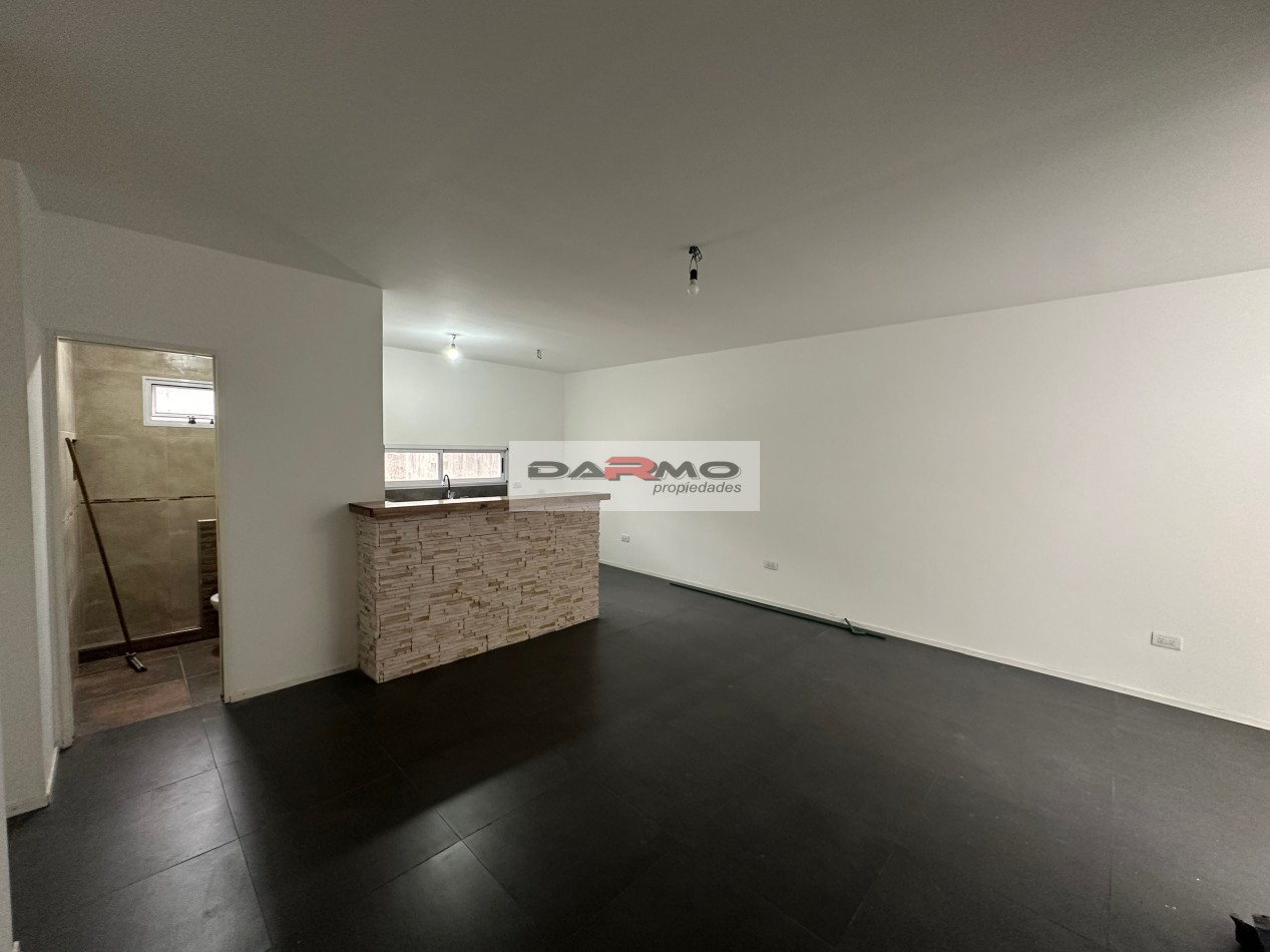 DEPARTAMENTO EN ALQUILER  3 AMB CON PATIO A ESTRENAR EN PLENO CENTRO COMERCIAL CHILAVERT, VILLA LUGANO