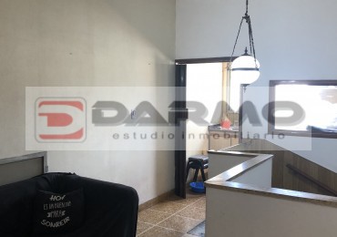 VENTA EXCELENTE PH DE 3 AMBIENTES EN PLENO CENTRO COMERCIAL DE CHILAVERT (VILLA LUGANO)