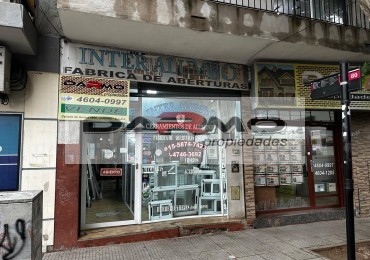 Excelente Local Comercial en Venta Centro Chilavert - Villa Lugano