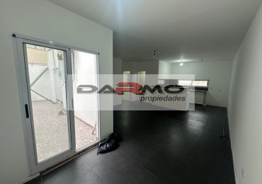 DEPARTAMENTO EN ALQUILER  3 AMB CON PATIO A ESTRENAR EN PLENO CENTRO COMERCIAL CHILAVERT, VILLA LUGANO